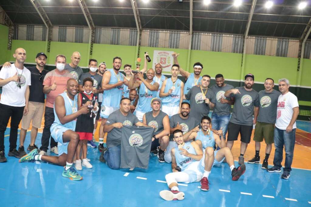 LIGA Metropolitana De Basquete